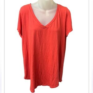 Torrid Girlfriend Signature Super Soft v-neck short-sleeves Tunic tee si…